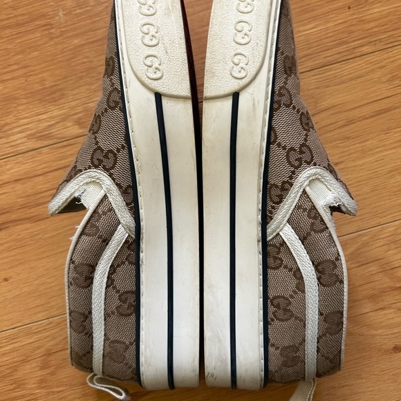 Gucci Monogram Platform Loafers Brown Slip-On Shoes - Picture 10 of 11